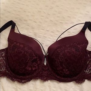 Maroon Full Bra with Black Straps above cups 34dd